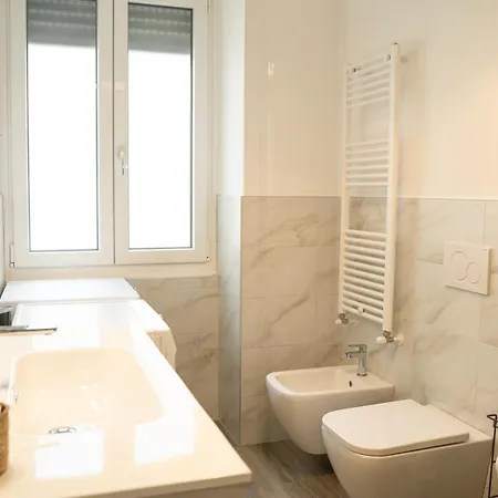 Piazza Xx Settembre - Feel The Centre 公寓 *