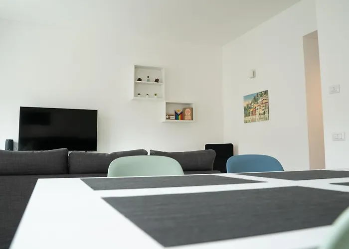 Piazza Xx Settembre - Feel The Centre